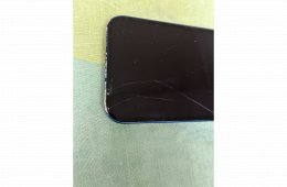 iPhone 12  --   kék  --  64 GB Sérült, szépséghibás.