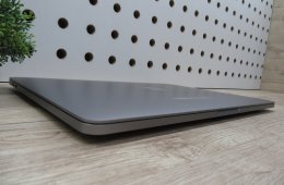 Apple MacBook Pro 13” (2020, M1) – Retina, hosszú üzemidő, halk erő – 16 GB RAM – 500 GB SSD – Használt, megkímélt – 34 ciklus / 100% akku – 3 hónap garancia