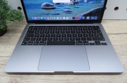 Apple Macbook Pro 13 M1 - 2020 - Használt, megkímélt