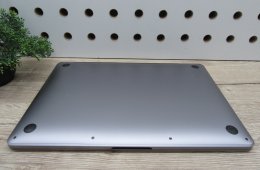 Apple Macbook Pro 13 M1 - 2020 - Használt, megkímélt