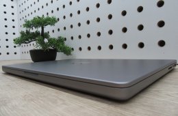 Apple MacBook Pro 14” (2021, M1 Max) – Liquid Retina XDR + ProMotion 120 Hz, brutál teljesítmény – 32 GB RAM – 1 TB SSD – Használt, karcmentes – 101 ciklus – 3 hónap garancia