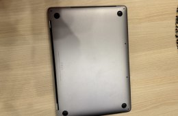 Macbook Pro 2019 i5/256GB/8GB Ram