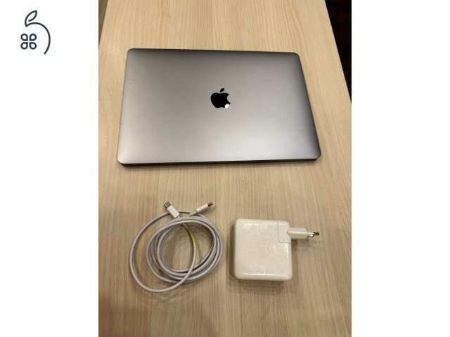 Macbook Pro 2019 i5/256GB/8GB Ram