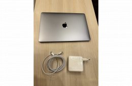 Macbook Pro 2019 i5/256GB/8GB Ram
