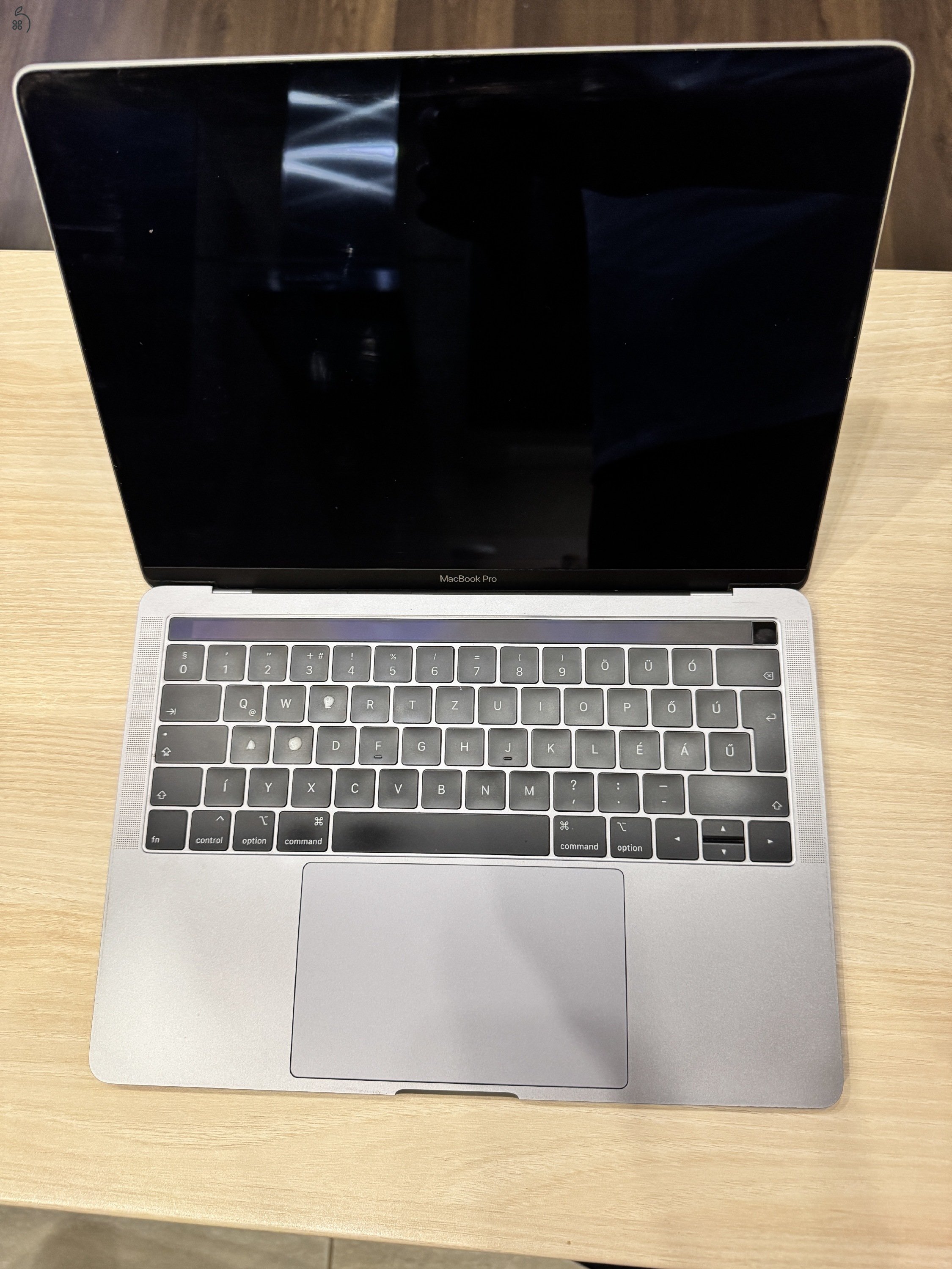 Macbook Pro 2019 i5/256GB/8GB Ram