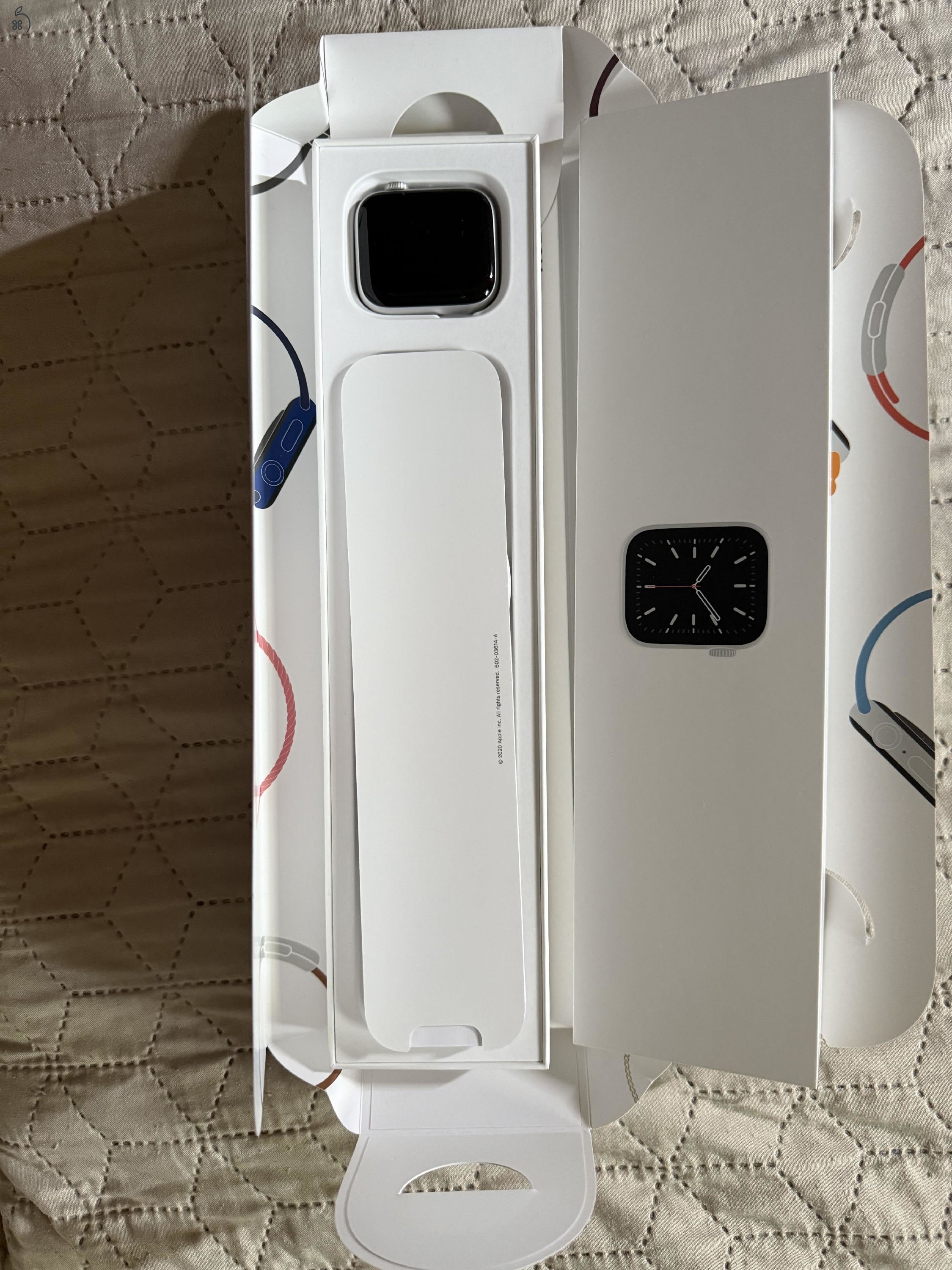 ELADÓ hibátlan, karcmentes (fóliázott) Apple Watch6, silver