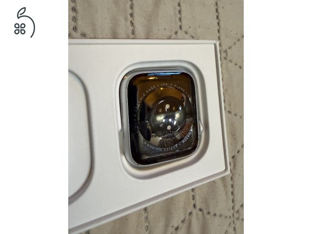 AJÁNDÉK SZÍJJAL, ELADÓ hibátlan, karcmentes Apple Watch6, silver
