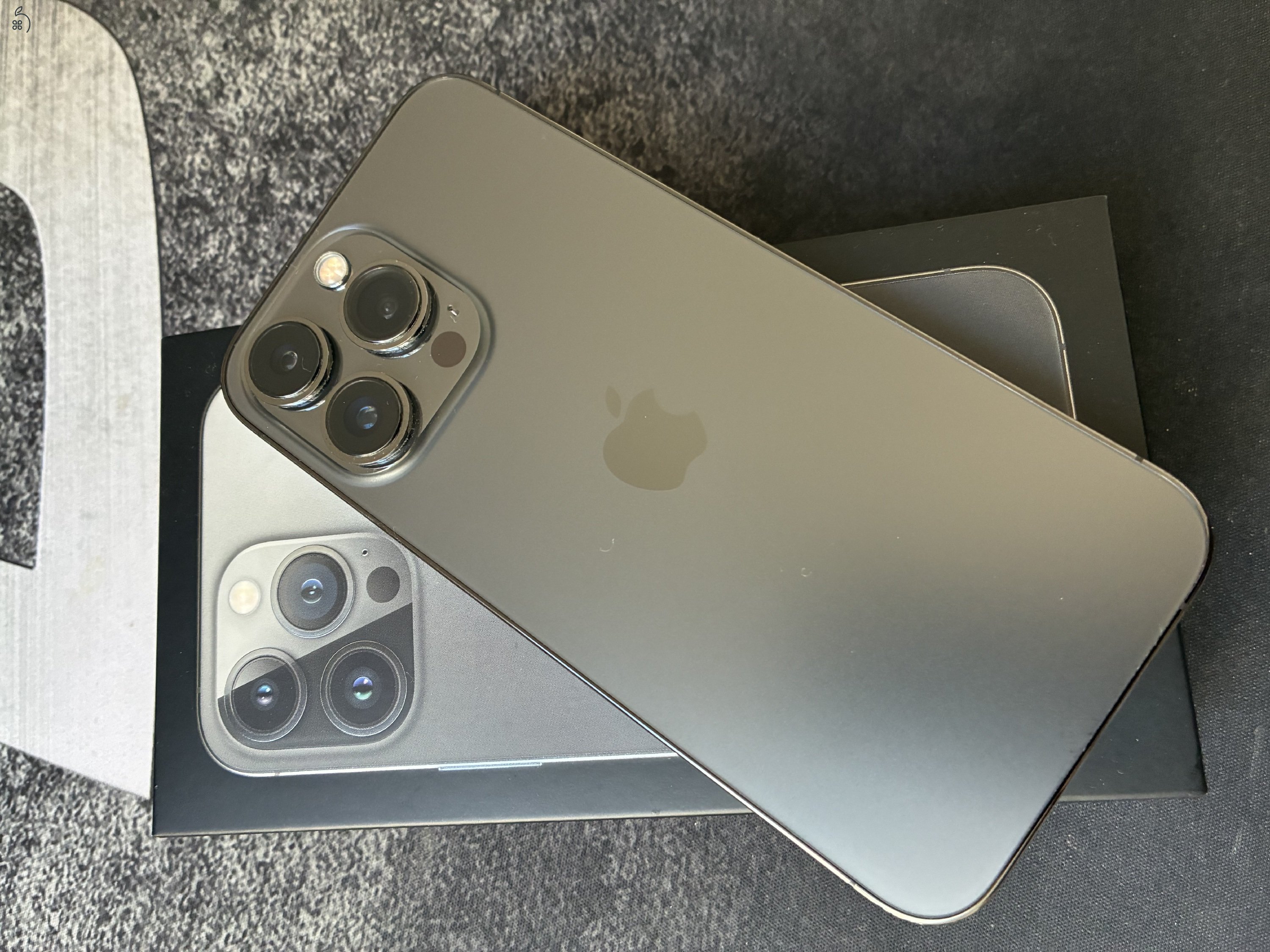 iPhone 13 Pro  --  grafit  --  128 GB.