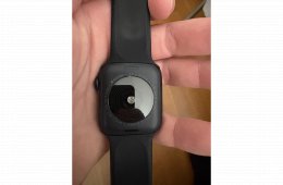 Apple watch SE 2 2022 makulátlan 44mm óra
