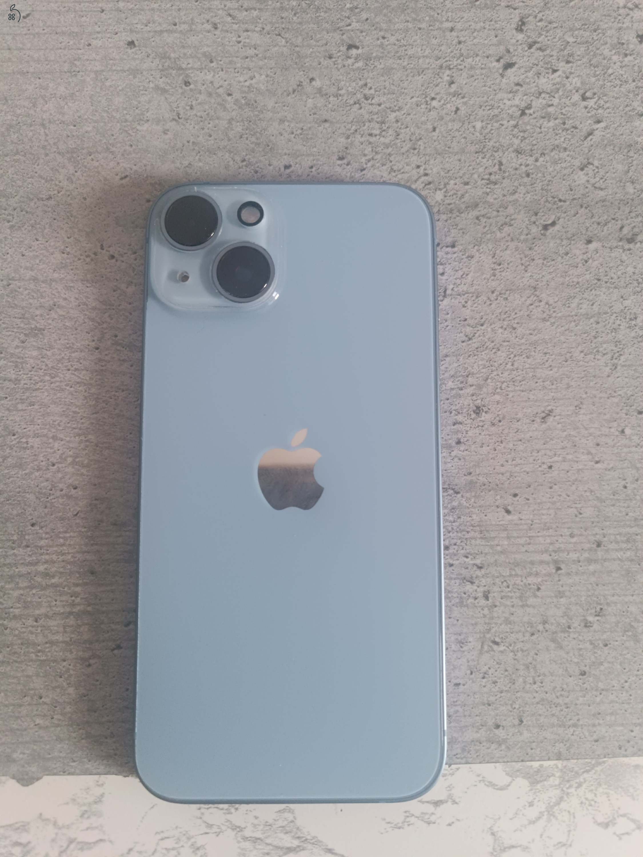 iPhone 14 újszerű állapotban 