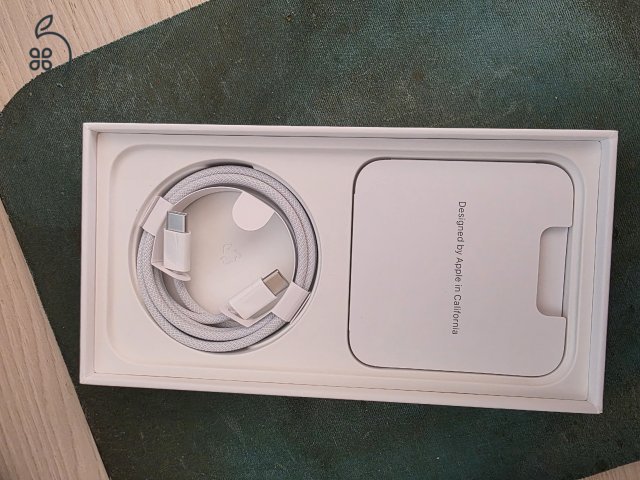 Iphone 15 Pro Max 256GB , garanciális  , eladó .