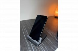 iPhone 13 Midnight 128GB, Szép állapotú, kártyafüggetlen