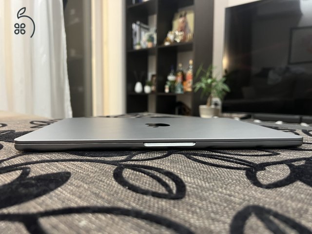 Apple MacBook Air M2 8GB 256GB Space Grey /Akku 86%/