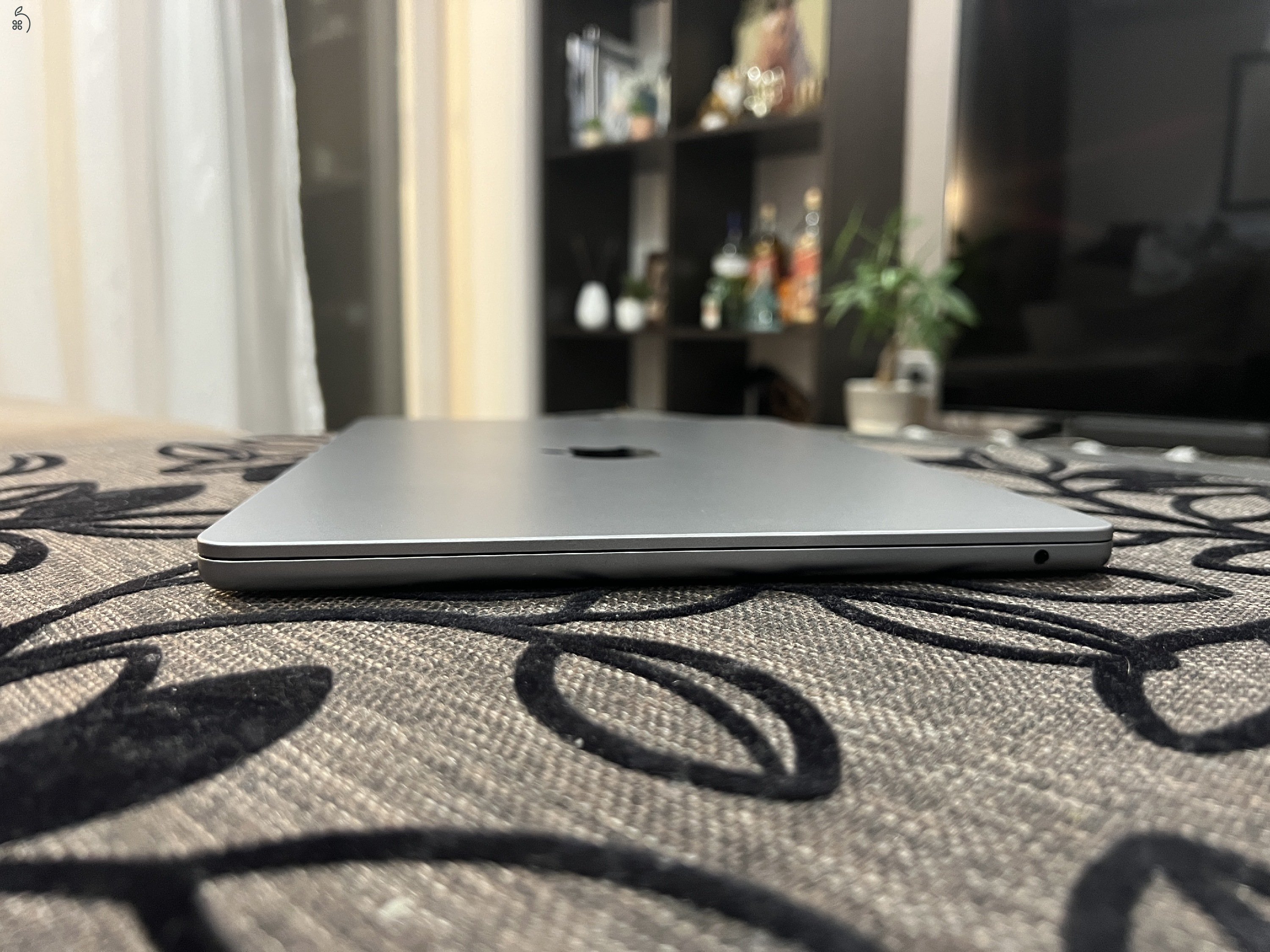 Apple MacBook Air M2 8GB 256GB Space Grey /Akku 86%/