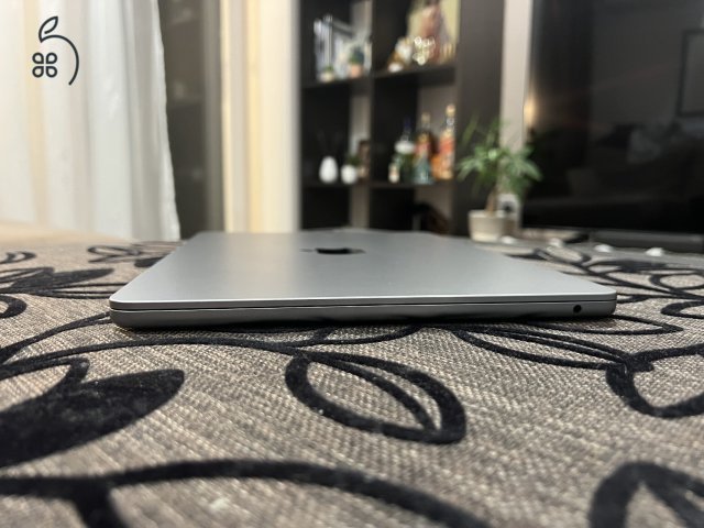 Apple MacBook Air M2 8GB 256GB Space Grey /Akku 86%/