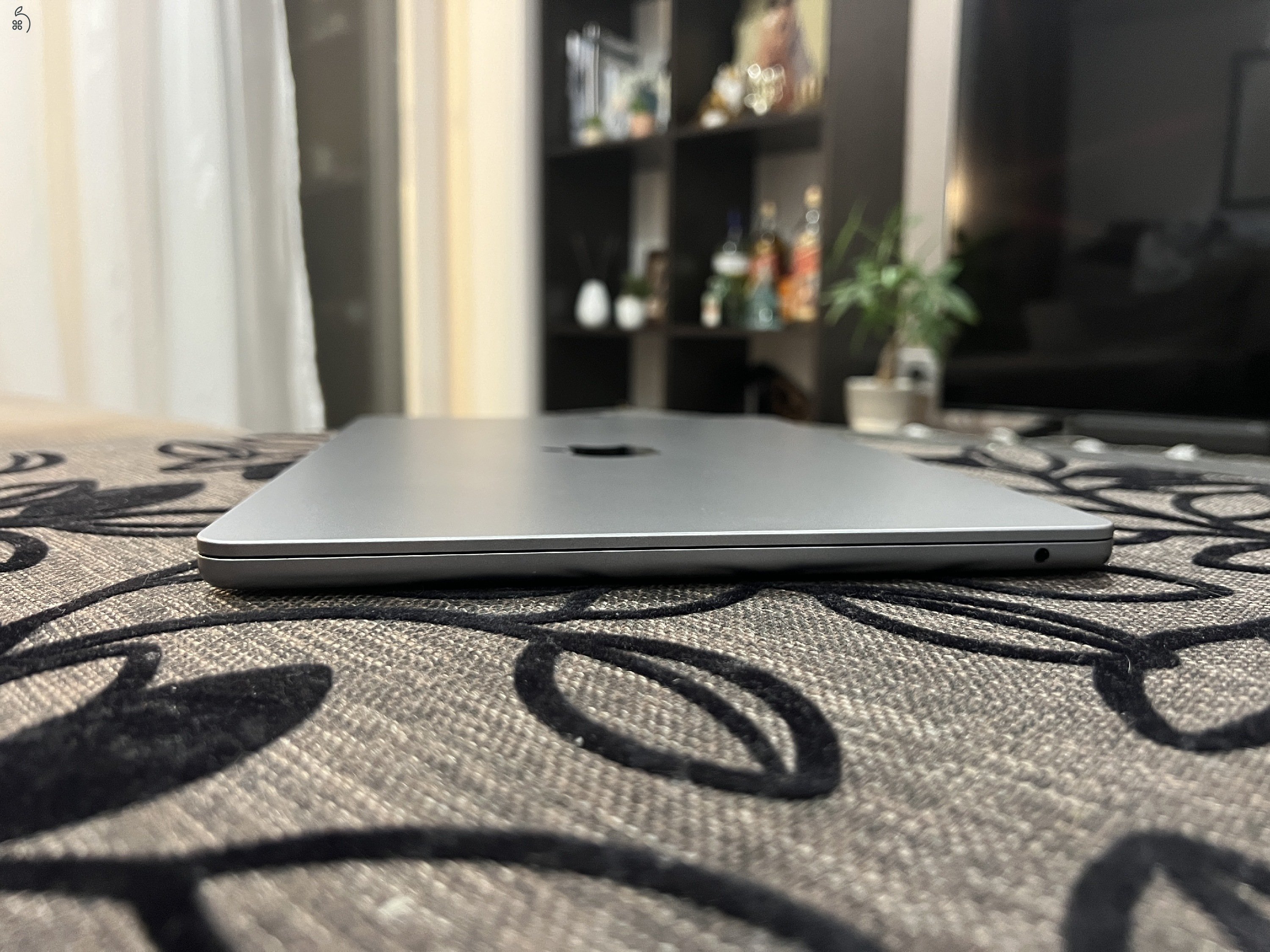 Apple MacBook Air M2 8GB 256GB Space Grey /Akku 86%/