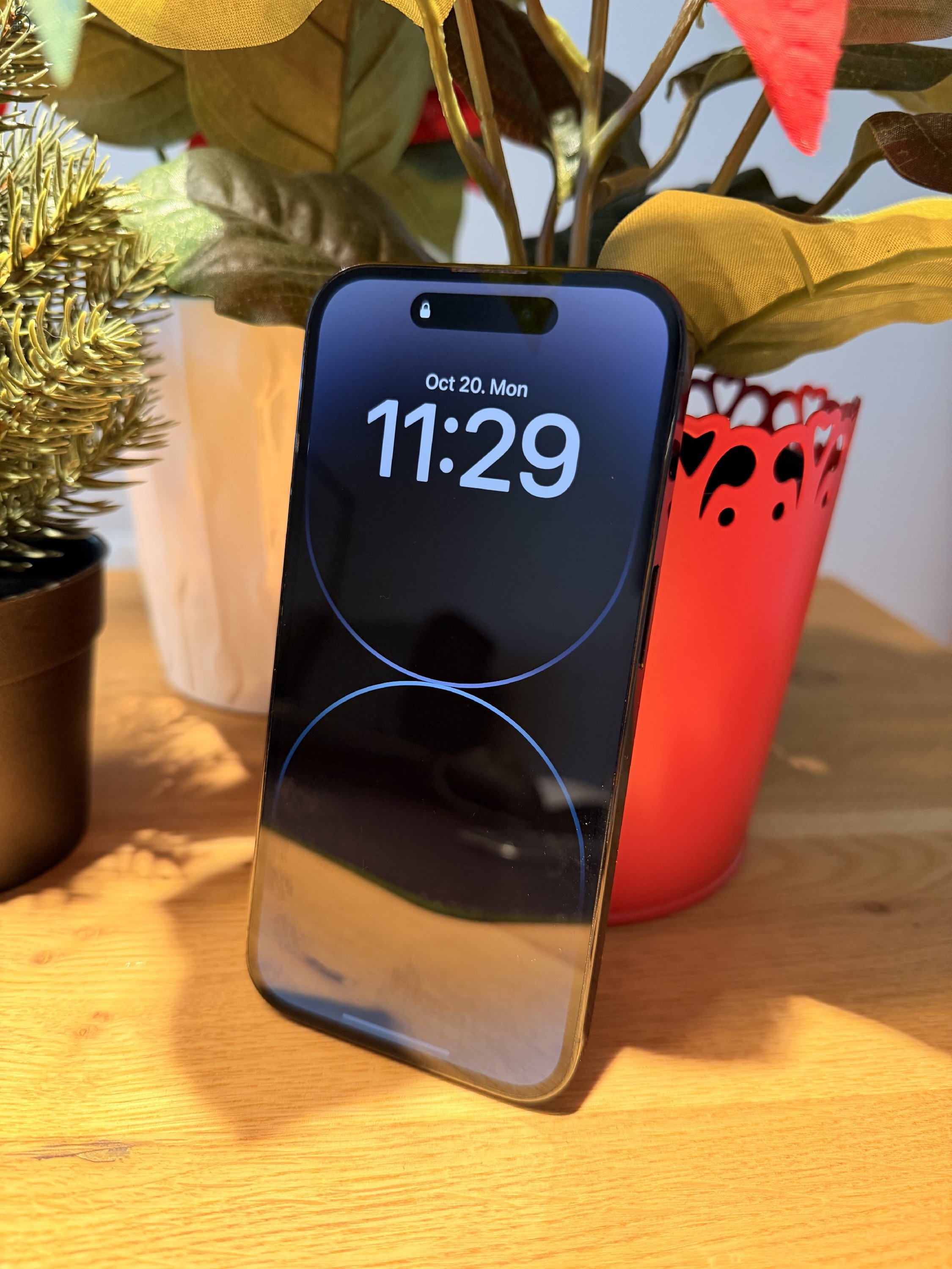 iPhone 14 Pro - space black 256 GB - karc és sérülésmentes