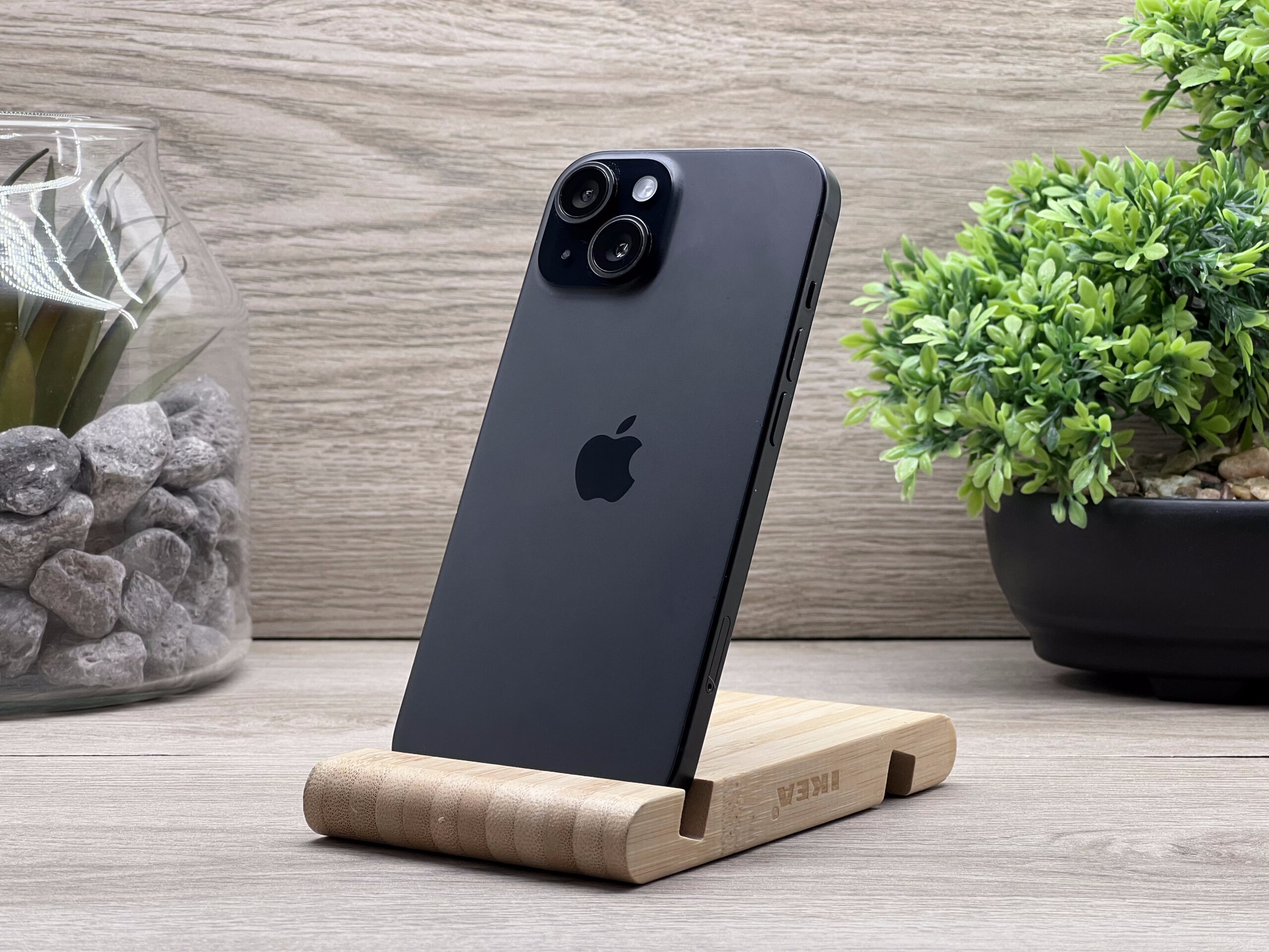 Hibátlan iPhone 15 Black 128GB 2 ÉV Garanciával Számlával 92% Akku