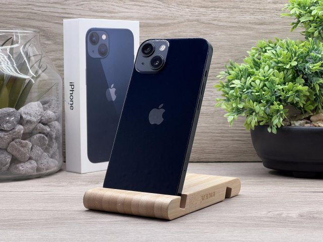 iPhone 13 Midnight 128GB 2 ÉV Garanciával Számlával 90% Akku
