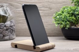 Hibátlan iPhone 11 Black 64GB 2 ÉV Garanciával 93%