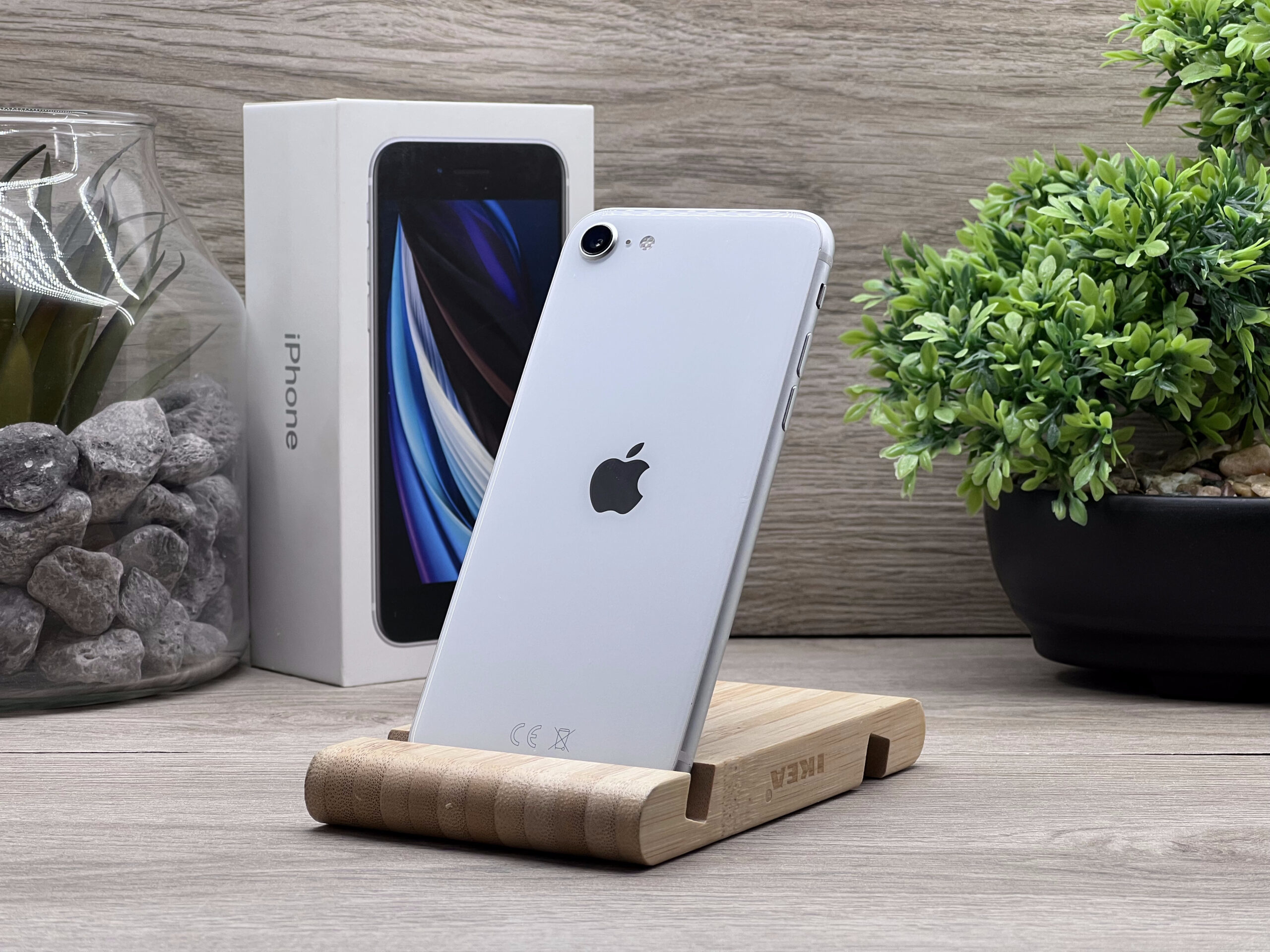 Hibátlan iPhone SE 2020 White 128GB 2 ÉV Garanciával Számlával 100% Akku