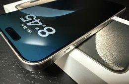 iPhone 15 Pro max Natural Titanium 256Gb