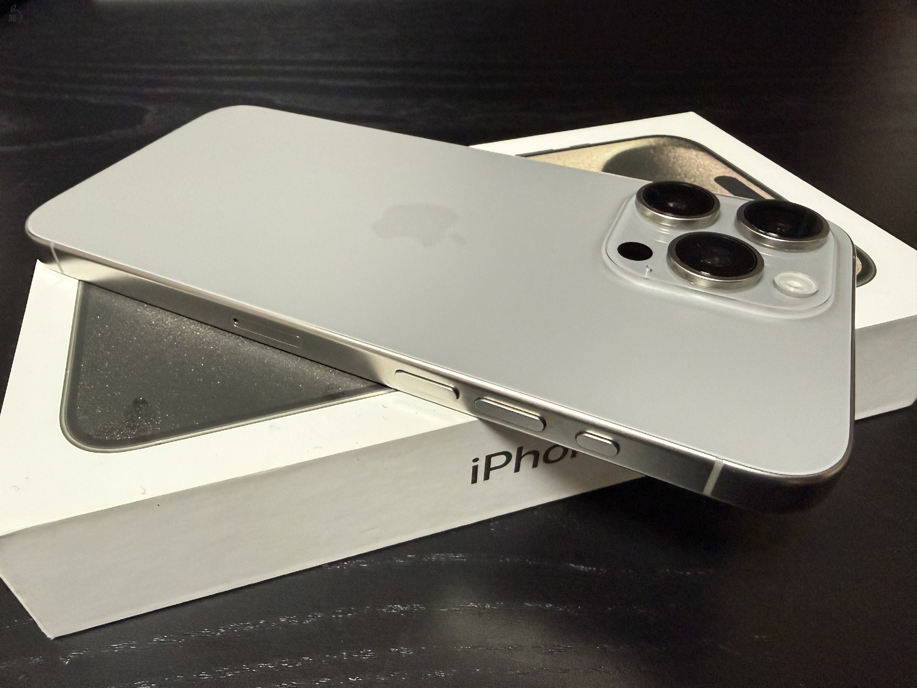iPhone 15 Pro max Natural Titanium 256Gb