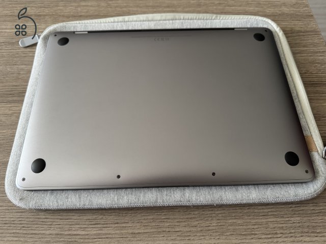 Apple Macbook Pro 13
