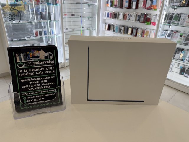MacBook Air M3 13