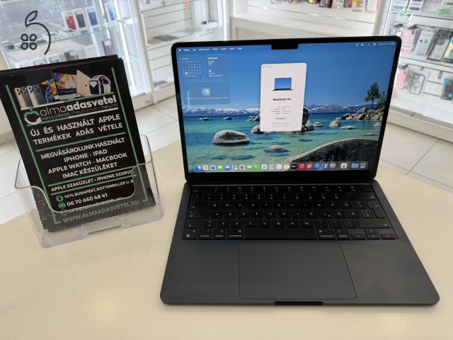 MacBook Air M2 13