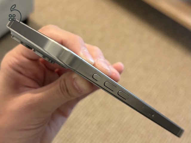 iPhone 15 Pro Max 256GB Natural Titan hibátlan