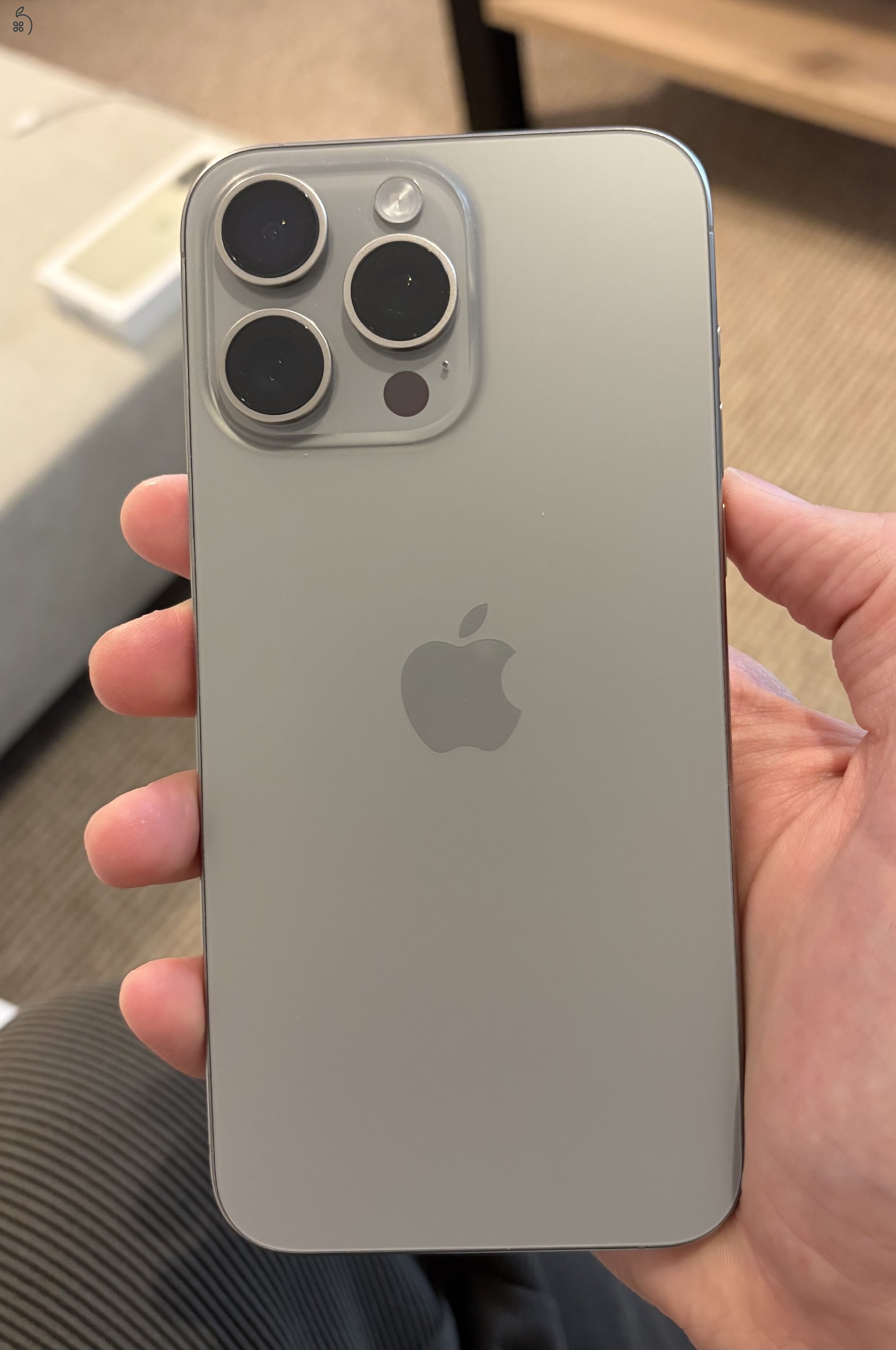 iPhone 15 Pro Max 256GB Natural Titan hibátlan