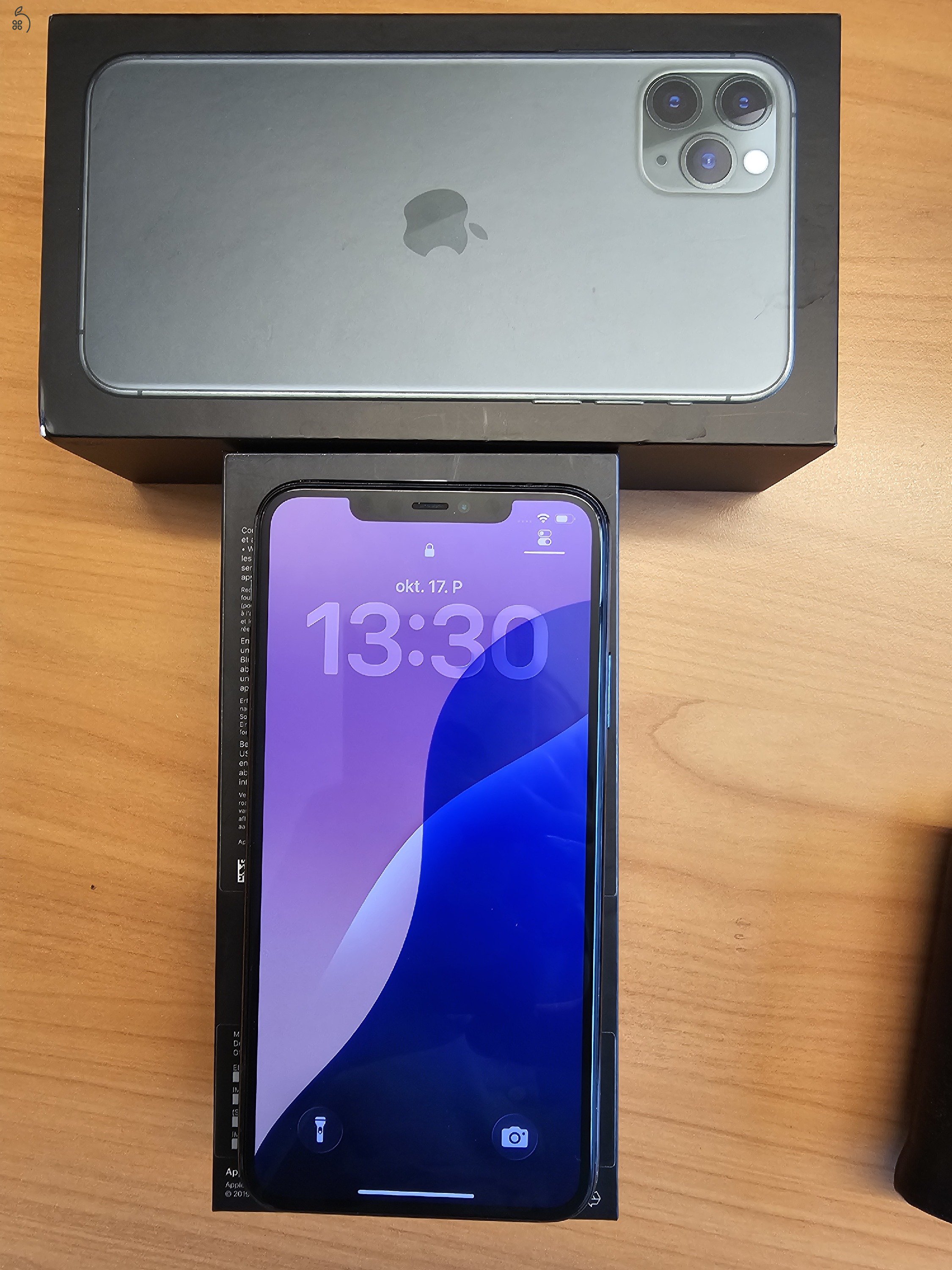Apple iPhone 11 Pro Max 256GB tárhellyel, Midnight Green színben