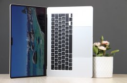 Újszerű Apple Macbook Air 15