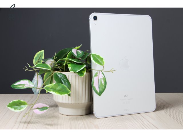 Apple iPad Air 4 64GB Cellular ezüst A US-7304