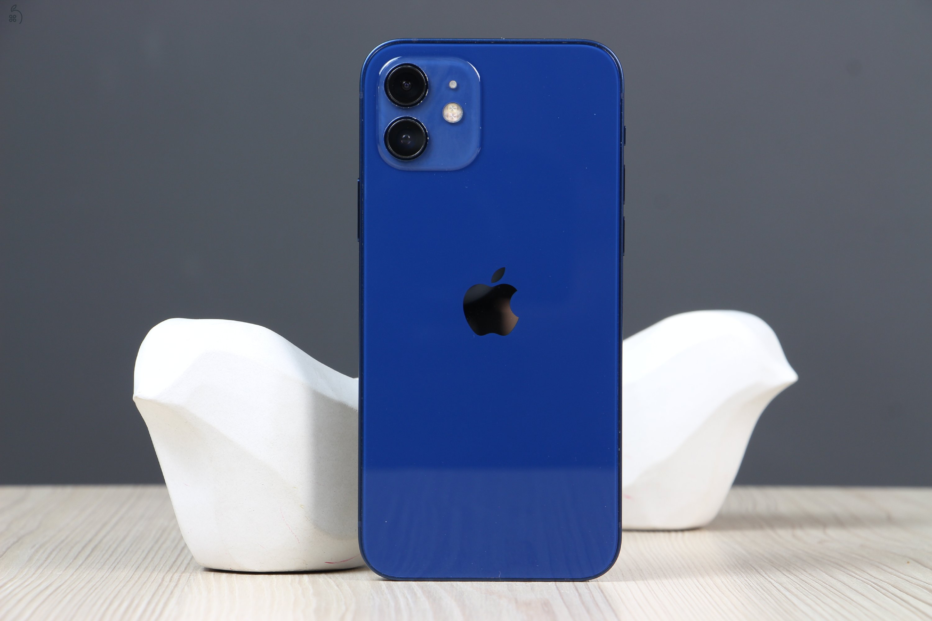 Használt Apple iPhone 12 128GB kék C+ US-7241