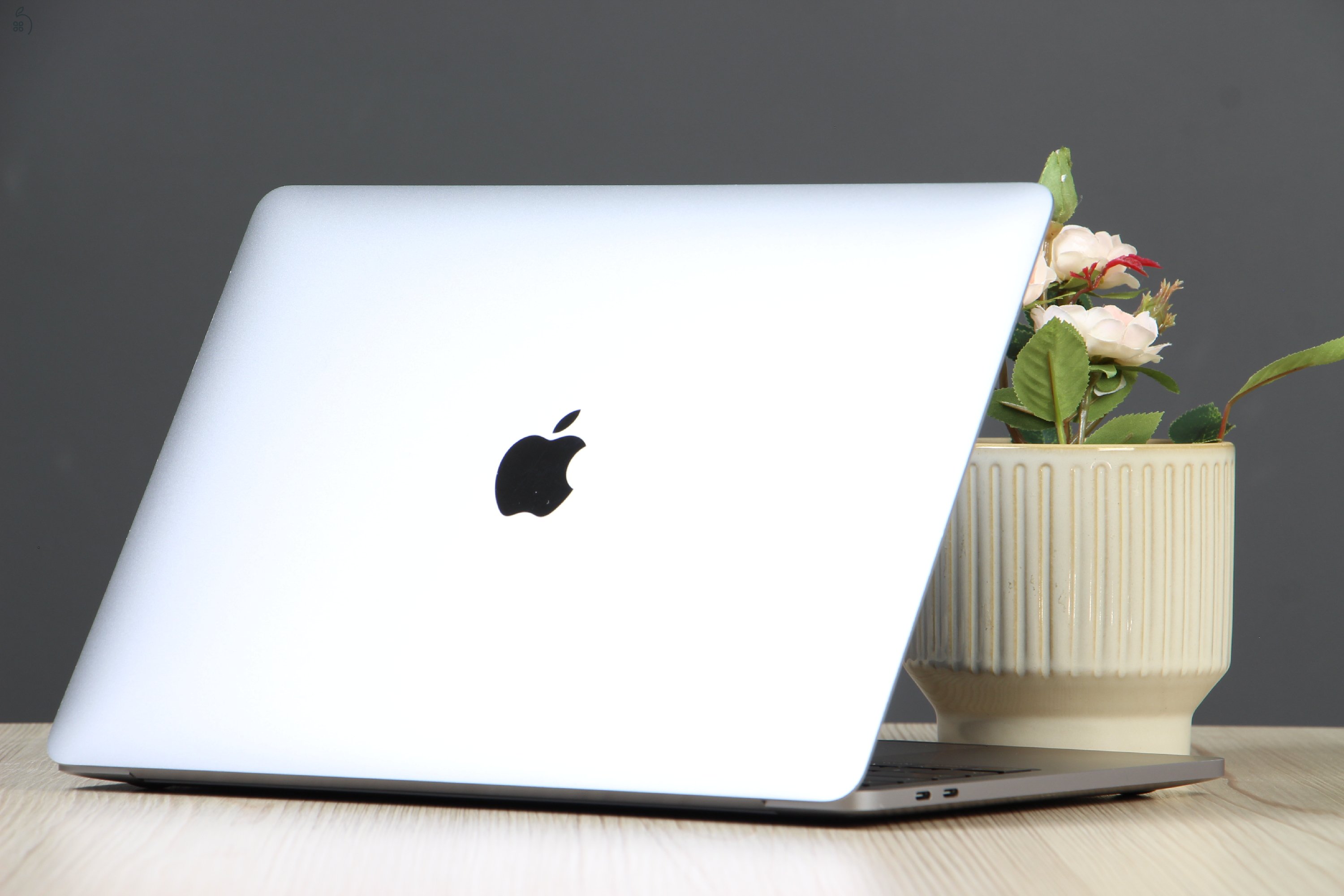 Apple MacBook Pro 13