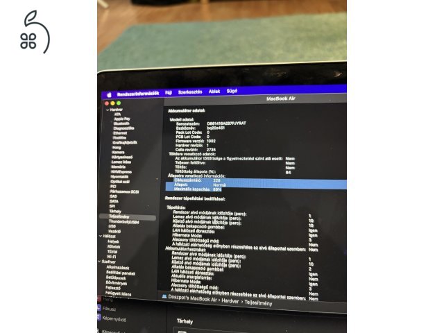  Eladó MacBook Air M1 (2020) 8gb ram 256 gb ssd