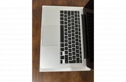 Apple Macbook Pro 13