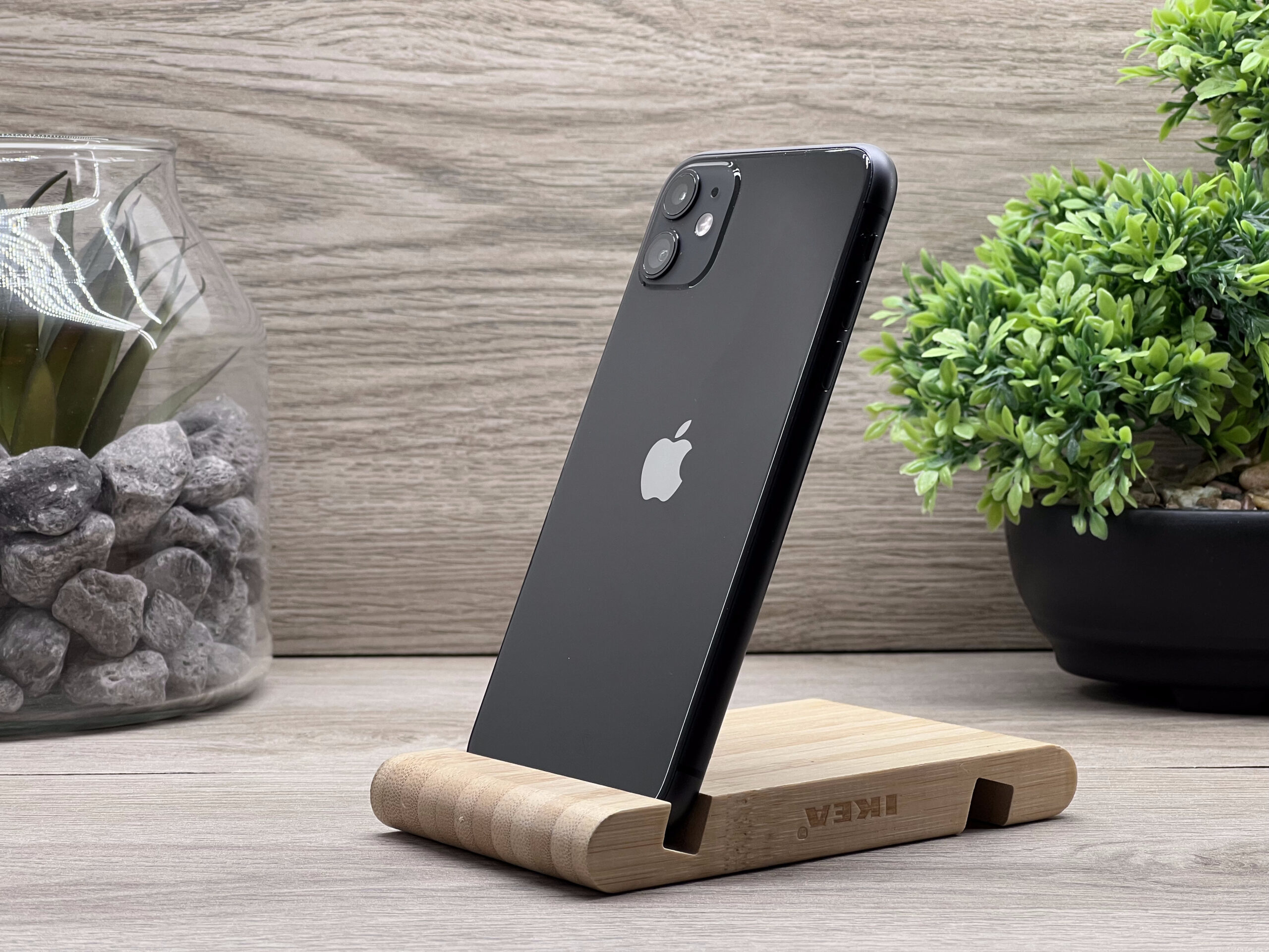 Hibátlan iPhone 11 Black 64GB 2 ÉV Garanciával Számlával 92% Akku