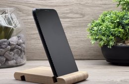 Hibátlan iPhone 11 Black 64GB 2 ÉV Garanciával Számlával 92% Akku