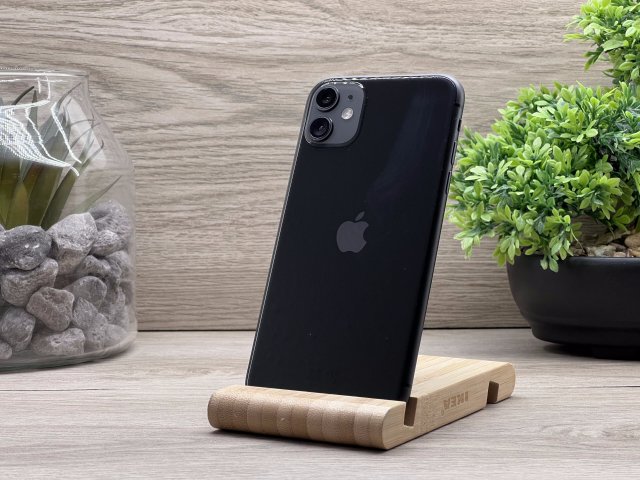 Hibátlan iPhone 11 Black 64GB 2 ÉV Garanciával Számlával 92% Akku