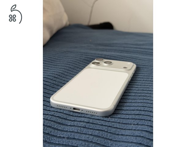 iPhone 17 Pro Max - 512 GB Silver - kártyafüggetlen - akku: 30 ciklus