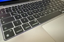 MacBook Air M1 2020 Space Grey 8GB/256GB hibátlan, sérülésmentes