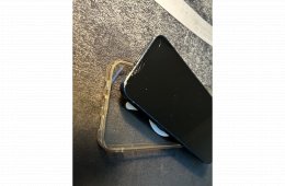 iPhone 12  --   kék  --  64 GB Sérült, szépséghibás.
