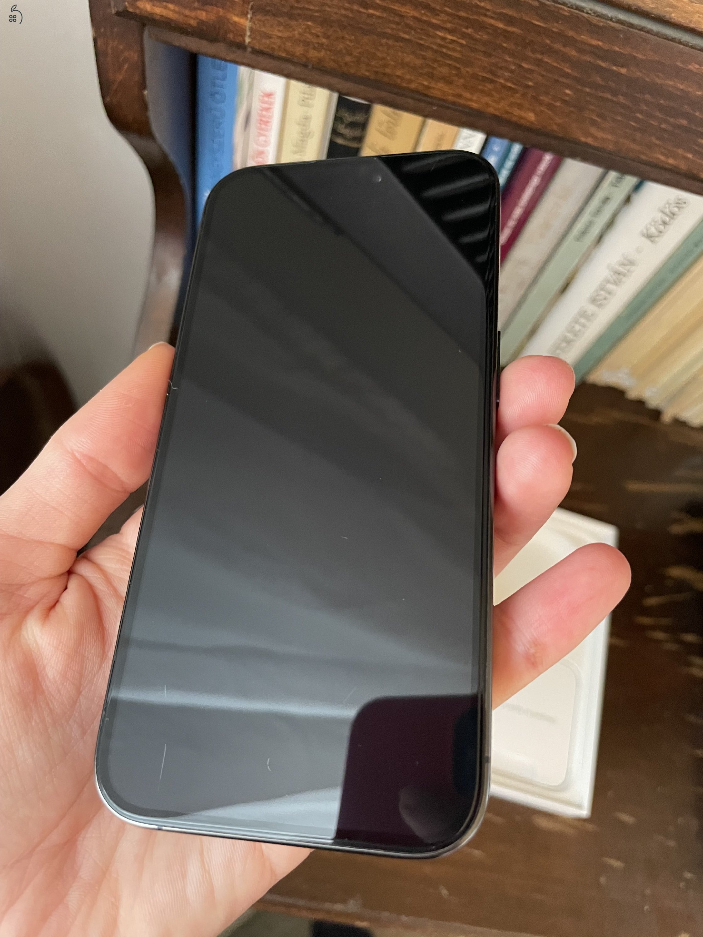 Iphone 15 pro 128 Gb 90%os akksi  Iphone 15 pro 128 Gb 90%os akksi