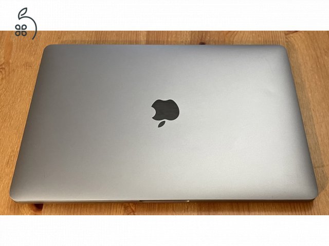 Macbook Pro M2 13 Macbook Pro M2 13