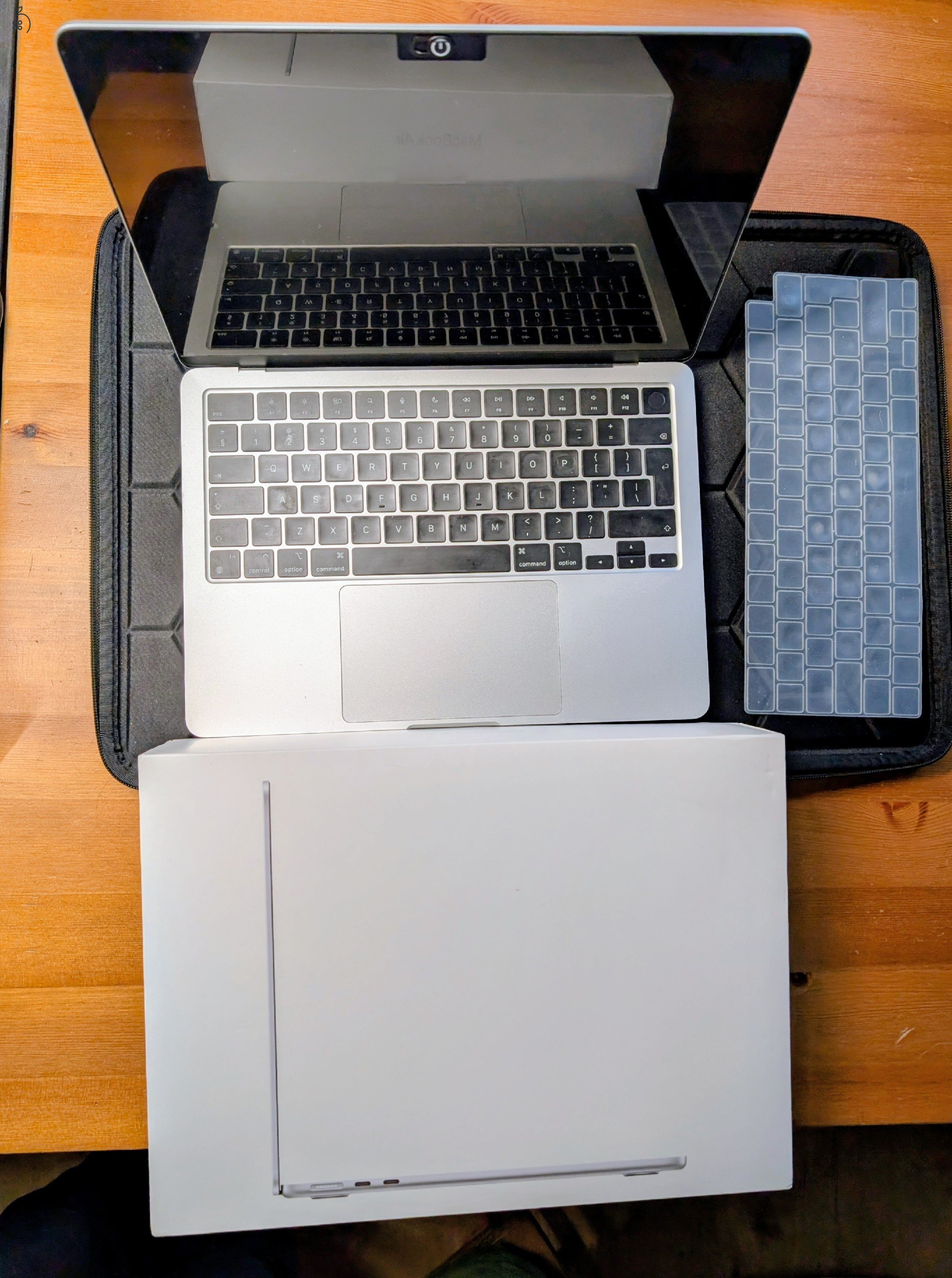 Hibatlan MacBook Air 13 Hibatlan MacBook Air 13
