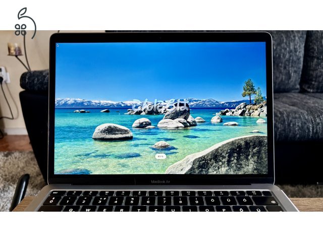 MacBook Air M1 2020 Space Grey 8GB/256GB hibátlan, sérülésmentes 