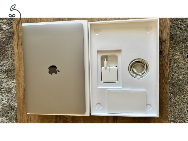 MacBook Air M1 2020 Space Grey 8GB/256GB hibátlan, sérülésmentes 